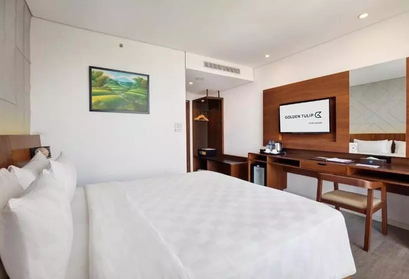 スーペリアールーム, Golden Tulip Pontianak