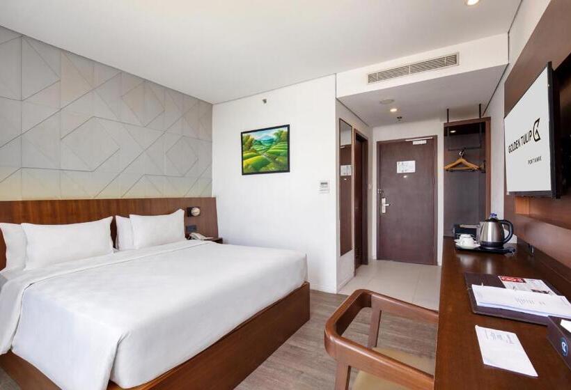 スーペリアールーム, Golden Tulip Pontianak