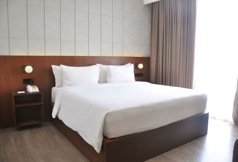 デラックスルーム, Golden Tulip Pontianak