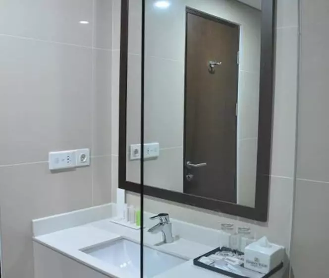 デラックスルーム, Golden Tulip Pontianak