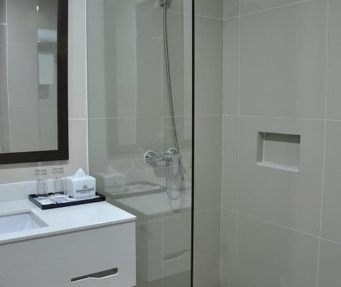 デラックスルーム, Golden Tulip Pontianak