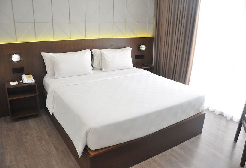 Номер Superior, Golden Tulip Pontianak