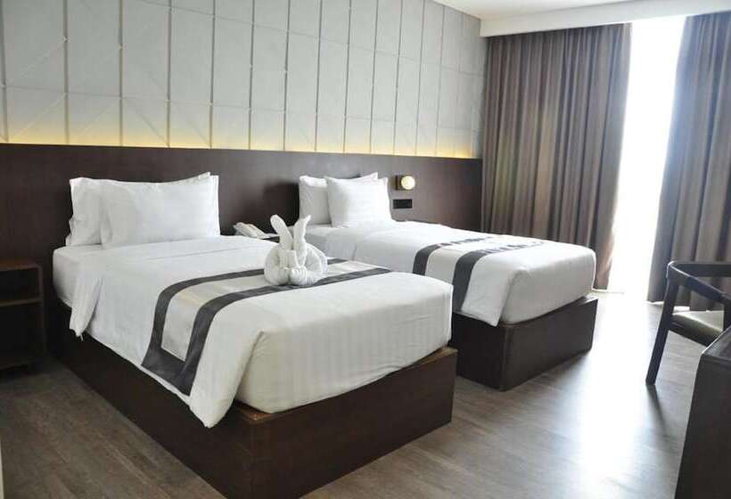 Номер Executive, Golden Tulip Pontianak