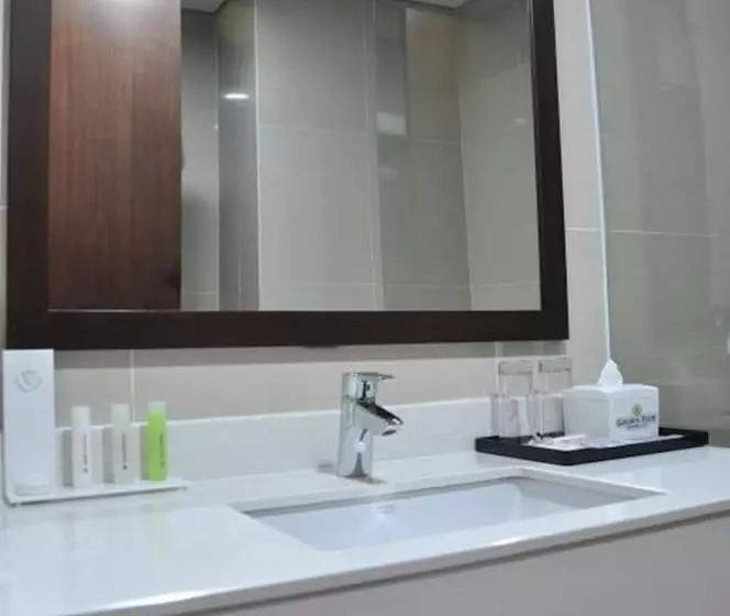 スーペリアールーム, Golden Tulip Pontianak
