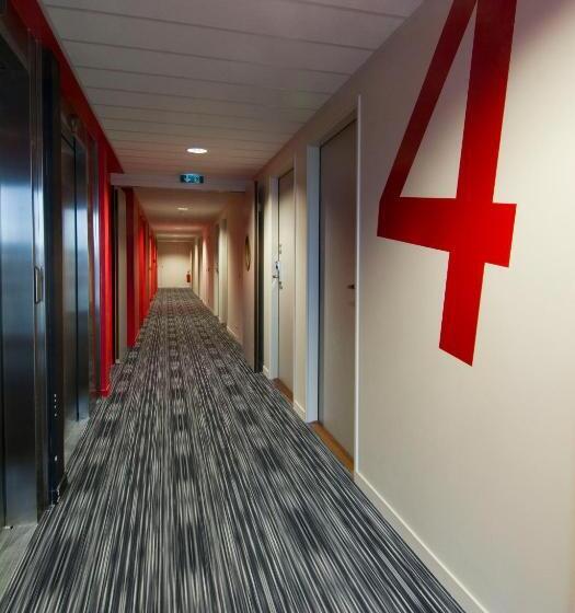 スタンダード４人部屋, Hôtel Lodge In Paris 13