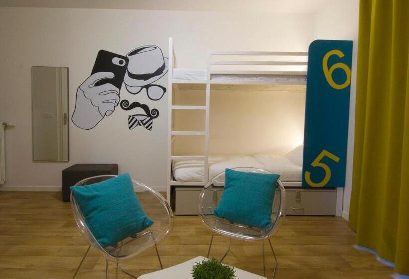 スタンダード４人部屋, Hôtel Lodge In Paris 13