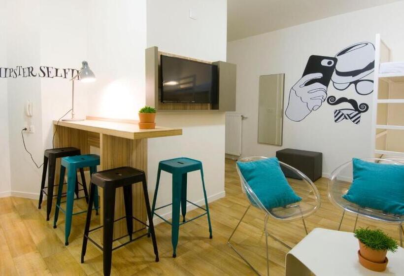 اتاق استاندارد چهار تخته, Hôtel Lodge In Paris 13