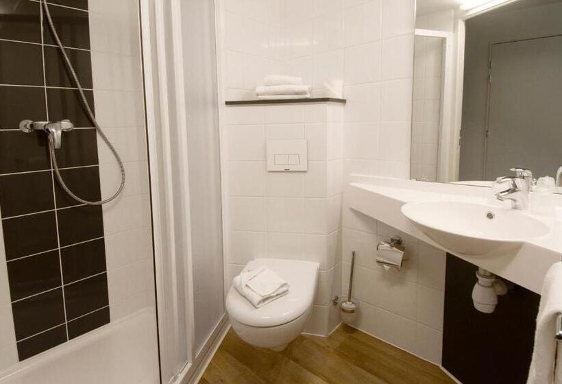 スタンダード４人部屋, Hôtel Lodge In Paris 13