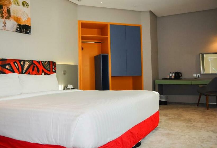 Люкс, Ibis Styles Dubai Jumeira