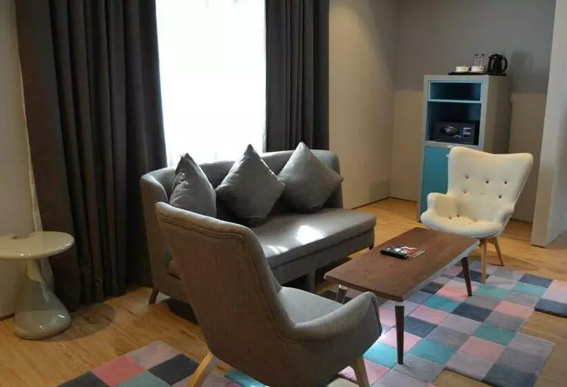 سوییت, Ibis Styles Dubai Jumeira
