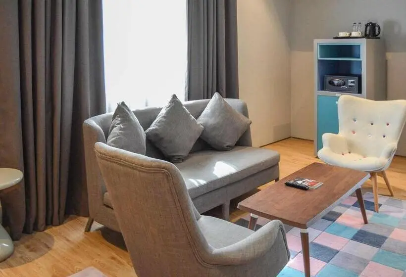 سوییت, Ibis Styles Dubai Jumeira