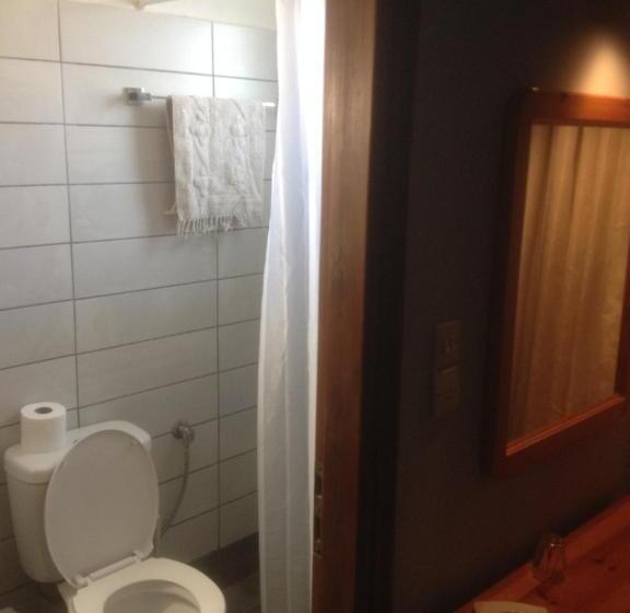 חדר סטנדרט, Karin & Nikos