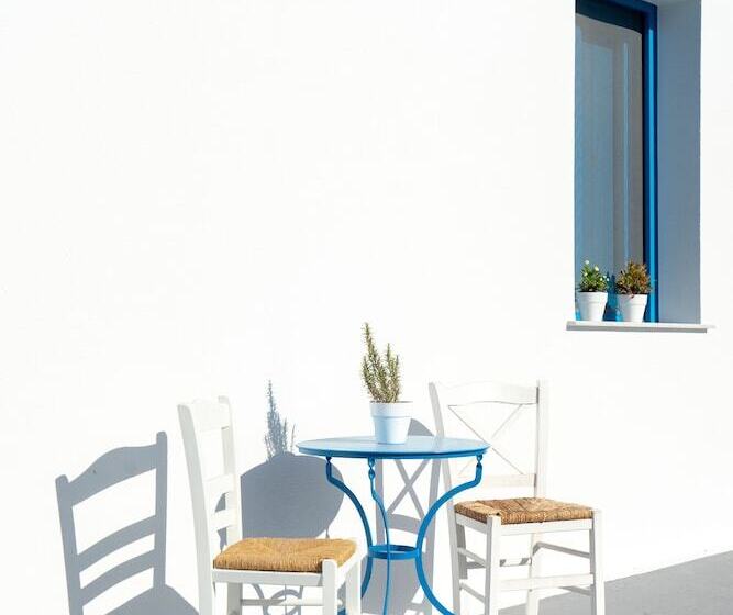 标准工作室, Livanios Studios