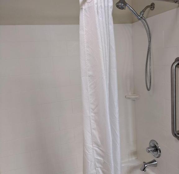 جناح, Mainstay Suites Cartersville