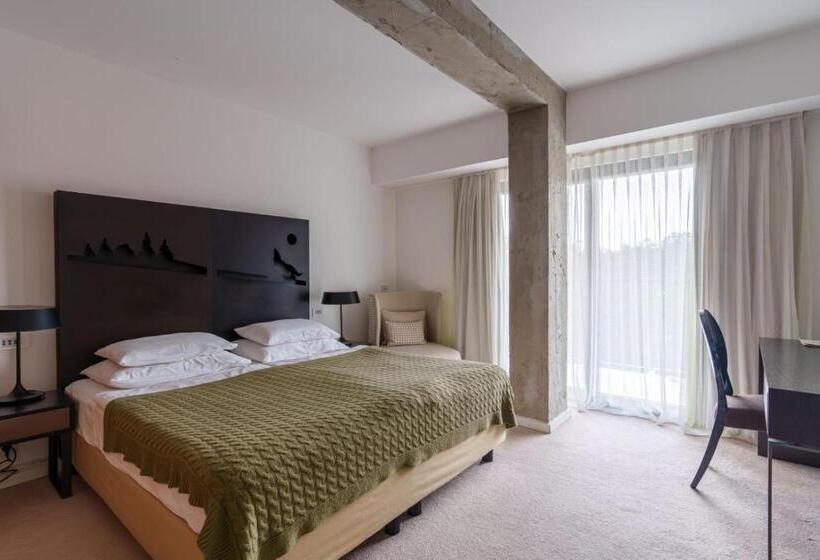 اتاق سوپریور, Palisad