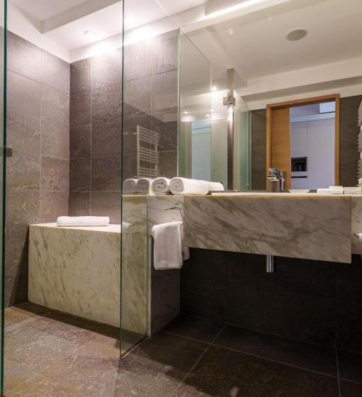 اتاق سوپریور, Palisad