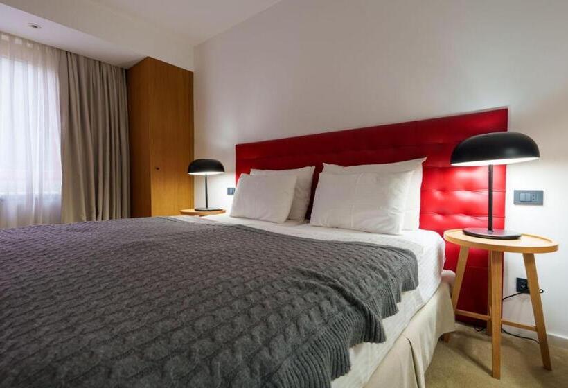 آپارتمان 2 خوابه, Palisad