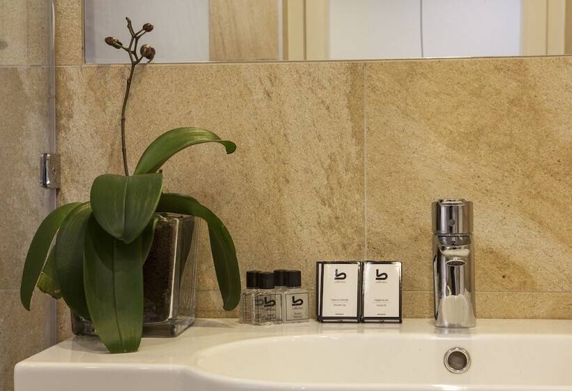 اتاق سوپریور, Palisad