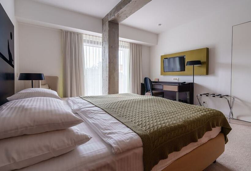 اتاق سوپریور, Palisad