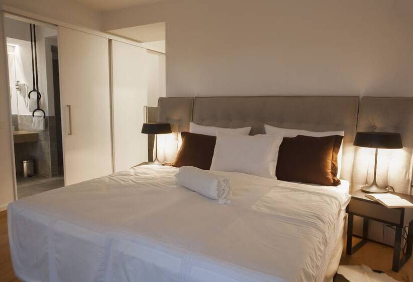 اتاق لوکس با تراس, Palisad