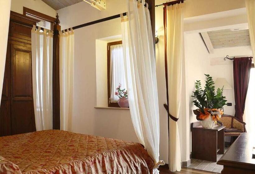 带按摩浴盆的套房, Colleverde Country House & Spa Urbino