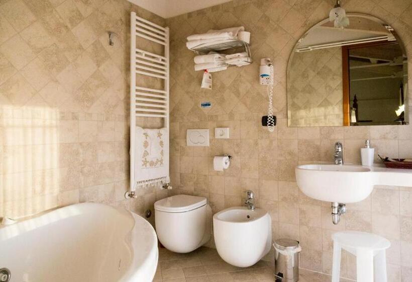 Люкс с гидромассажем, Colleverde Country House & Spa Urbino