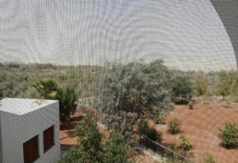 اتاق لوکس سه تخته, Russian Pilgrim Residence