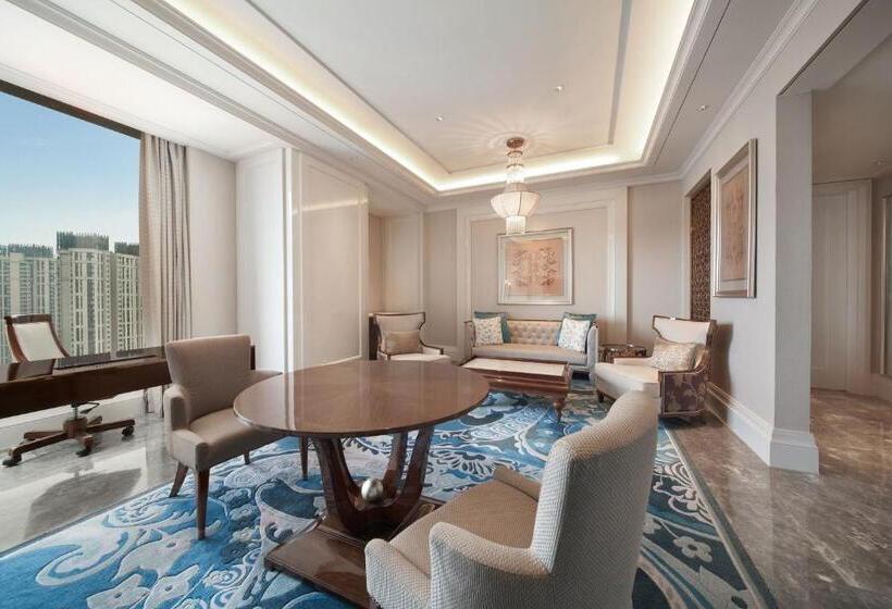 Люкс, Sheraton Grand Wuhan Hankou