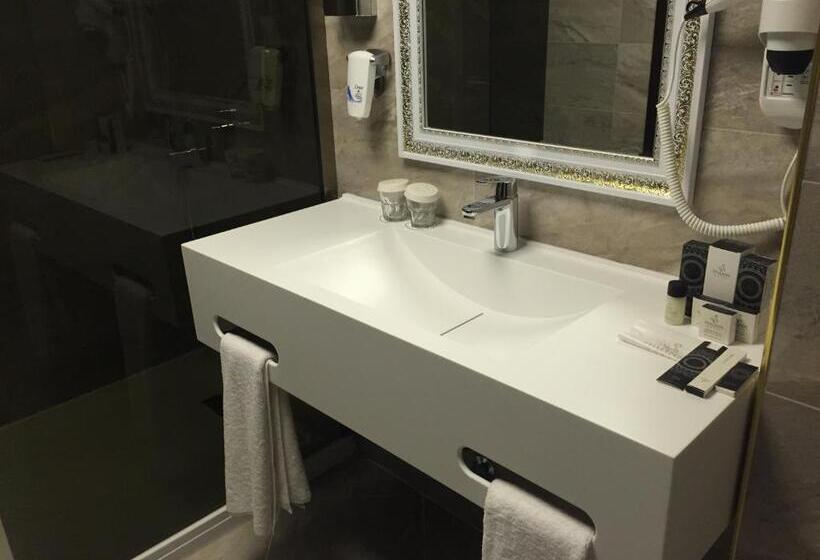 اتاق استاندارد, Svalinn