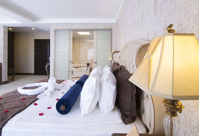 سوییت جونیور, Svalinn