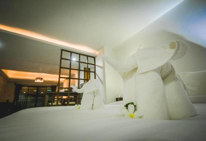 Студия Стандарт, The Gallery At Koh Chang