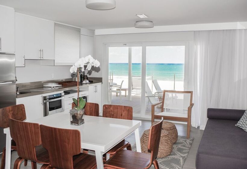 غرفة قياسية, Tides Inn