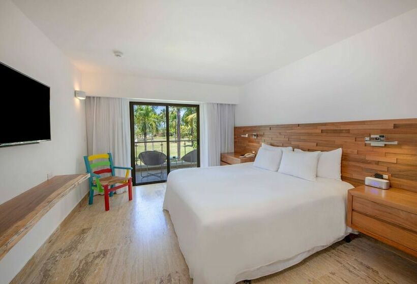 اتاق استاندارد با تخت بزرگ, Viva V Samana By Wyndham, A Trademark Adults All Inclusive