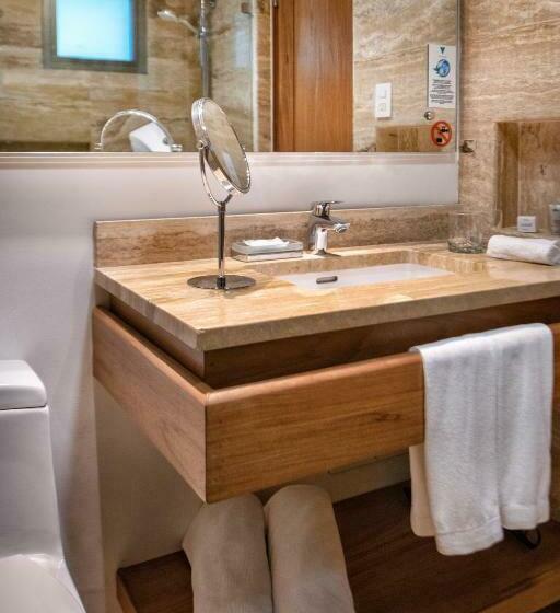 اتاق استاندارد با تخت بزرگ, Viva V Samana By Wyndham, A Trademark Adults All Inclusive