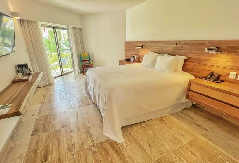 اتاق استاندارد با تخت بزرگ, Viva V Samana By Wyndham, A Trademark Adults All Inclusive