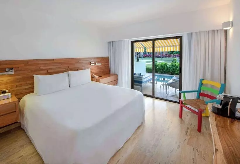 اتاق استاندارد با تخت بزرگ برای معلولان, Viva V Samana by Wyndham