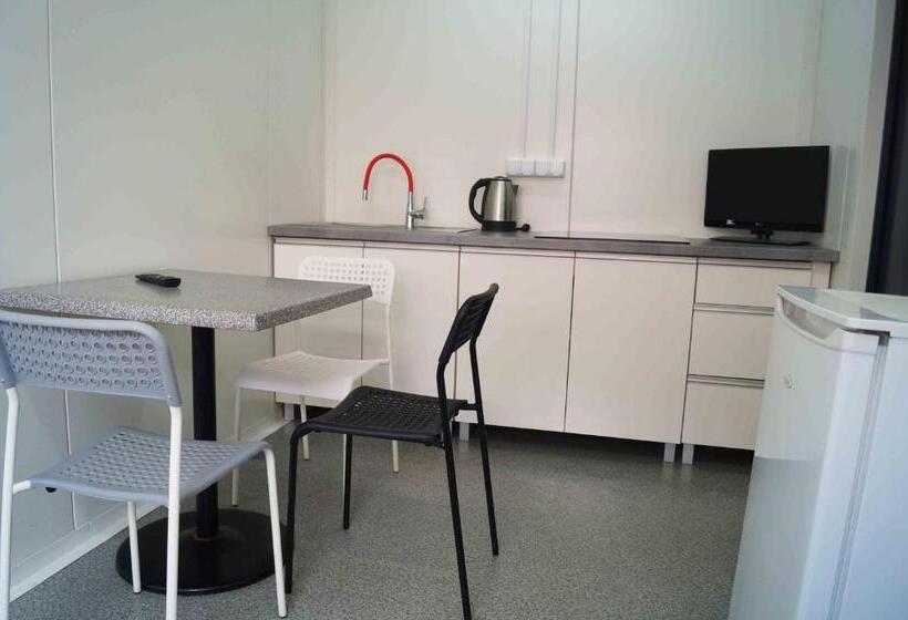 Quarto Estandar, Mini Kemping Laguna