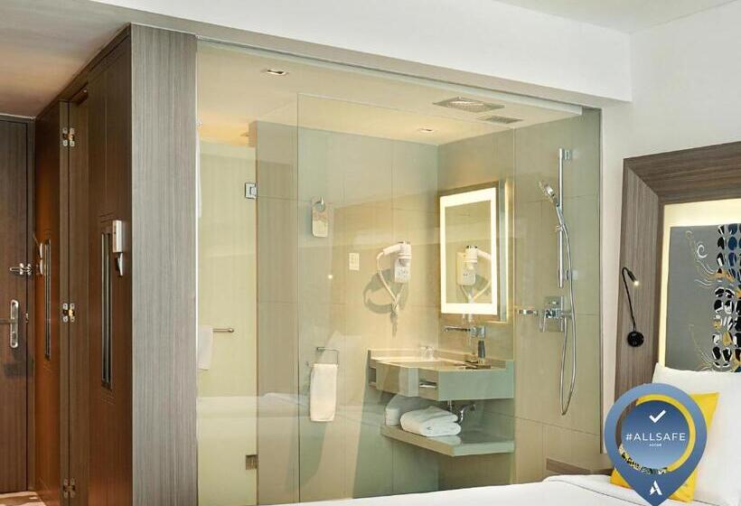 キングサイズベッドのエクゼクティブルーム, Novotel Bali Ngurah Rai Airport