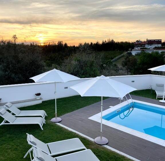 プールビュースタンダードルーム, Jasmine