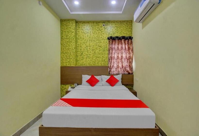 Háromágyas Classic Szoba, Flagship Hotel Abhi S R Square Near Hayathnagar