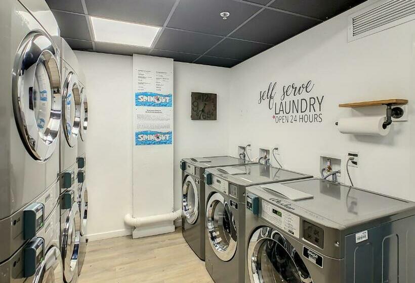 プールの見える1ベッドルームアパートメント, Pet Friendly In Orlando Area Near Disney And Espn Center