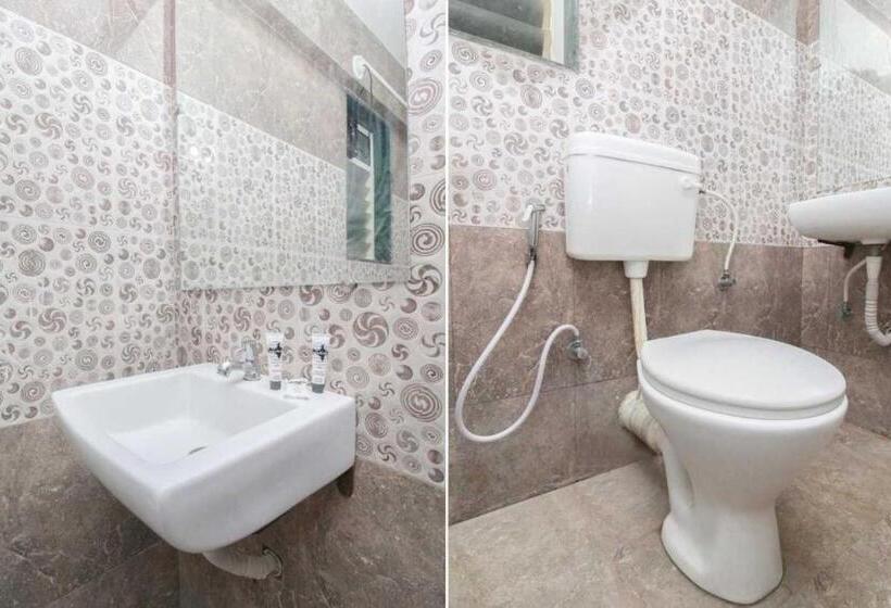 חדר קלאסי לשלושה, Flagship Sanvi Resort