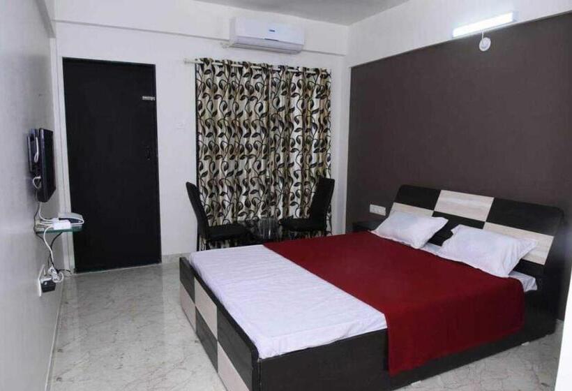 חדר קלאסי לשלושה, Flagship Sanvi Resort