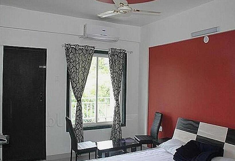 Трехместный Номер Классика, Flagship Sanvi Resort