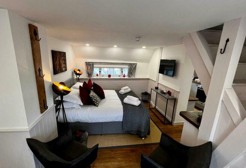 غرفة سوبيريور سرير كينج, The Lion, Tredington