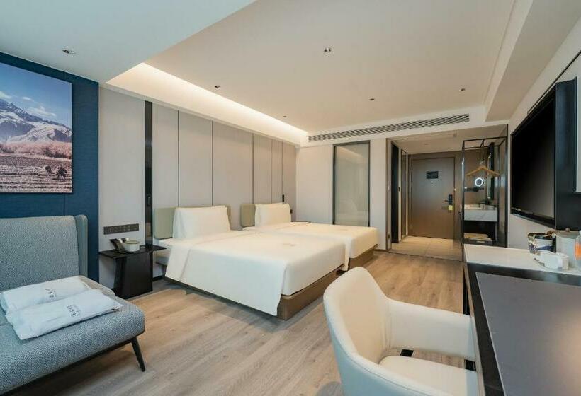 Номер Superior, Atour Hotel Qingdao Central Business District University Of Science And Technology