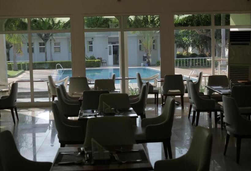 סוויטת ג'וניור, Grand Hotel Juba