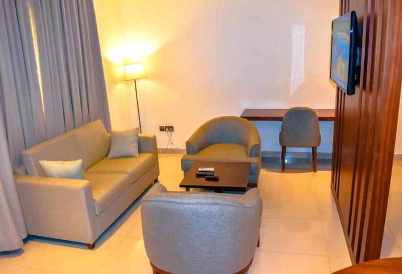 סוויטה, Grand Hotel Juba