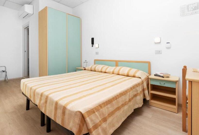 اتاق استاندارد با بالکن, Albergo Eva