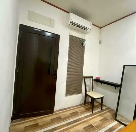 デラックスルーム, Express O 92147 Nia Residence